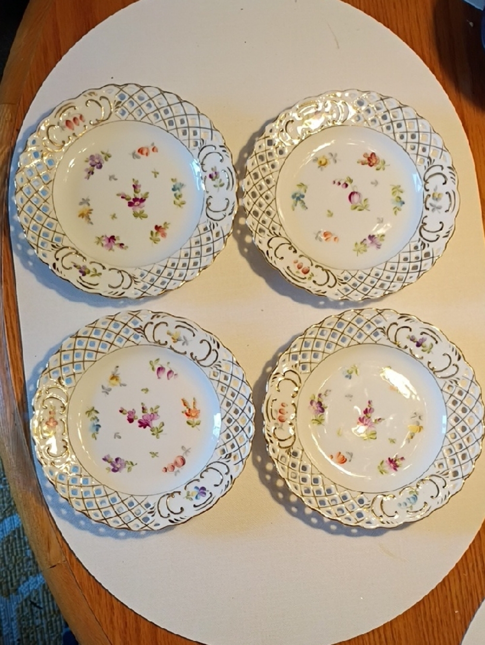 Meisse Porcelain ( Dresden )Pierced Saucer - White (Set of 4)